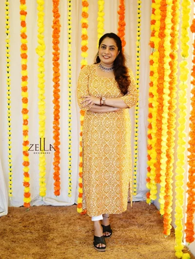 Trendy Ladies Top Yellow And White